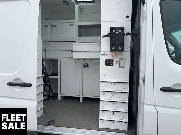 2018-mercedes-benz-sprinter-3500-xd-image-17