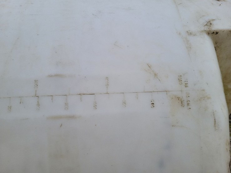 poly-coned-bottom-tank-image-10