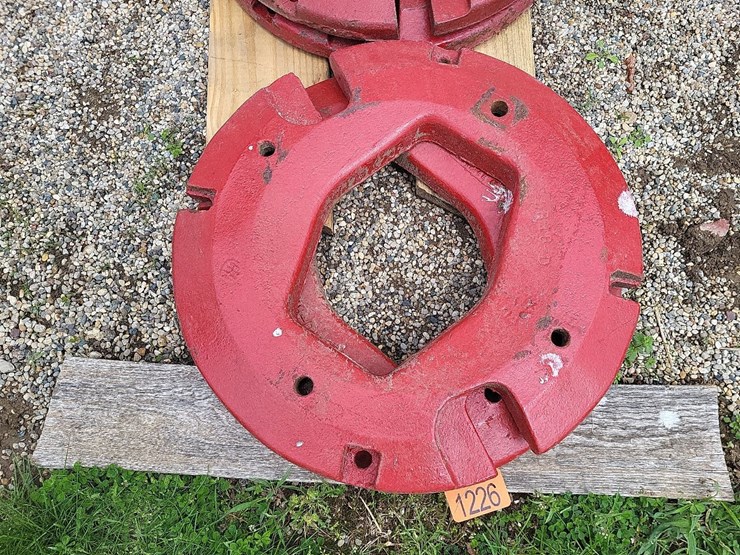 (2)-pairs-of-international-wheel-weights---tag-#1226-image-1