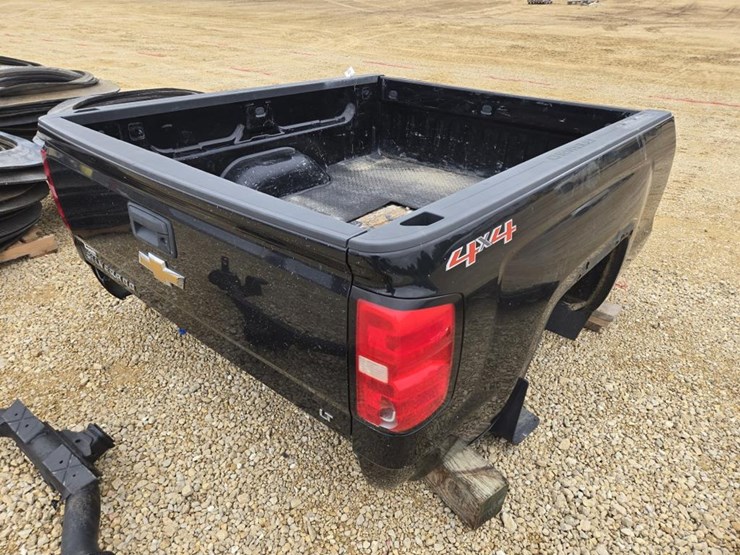 2015-chevrolet-2500-image-7