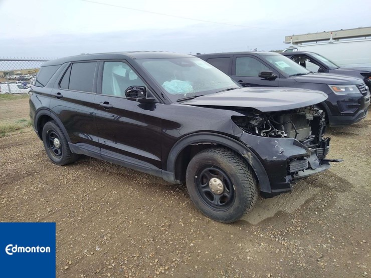 2025-ford-explorer-image-4