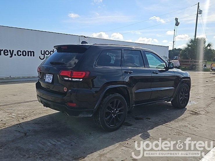 2021-jeep-grand-cherokee-image-5