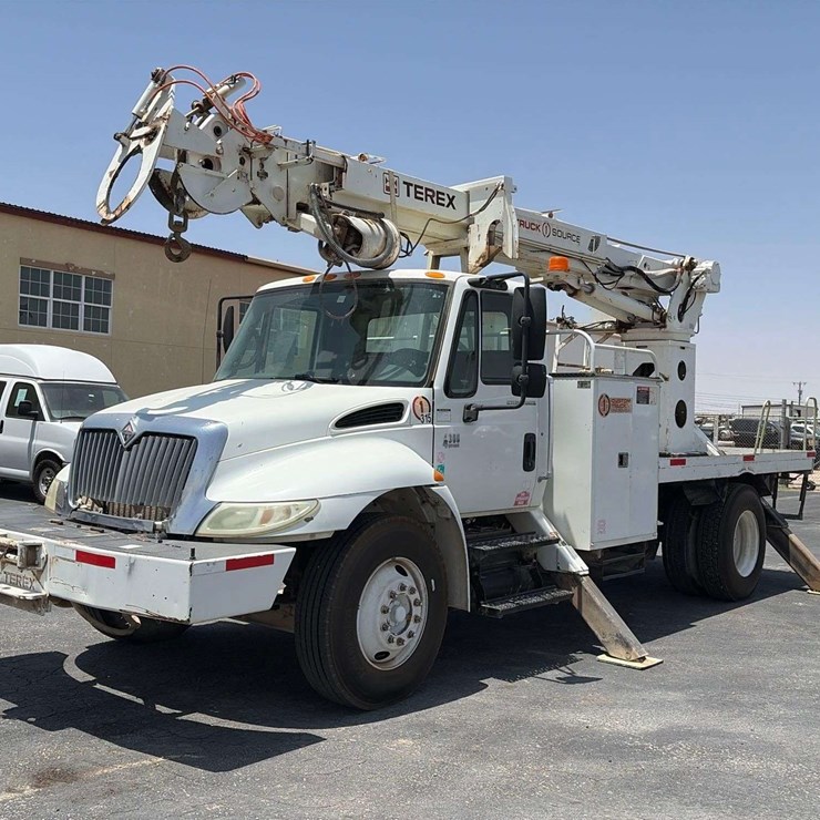 2007 INTERNATIONAL DURASTAR 4300