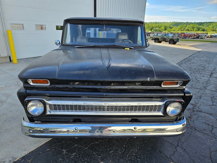 1965-chevrolet-c10-image-8