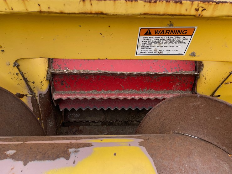 new-holland-790-image-23