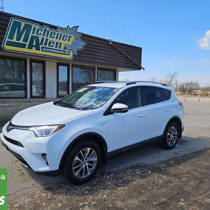 2017 TOYOTA RAV4