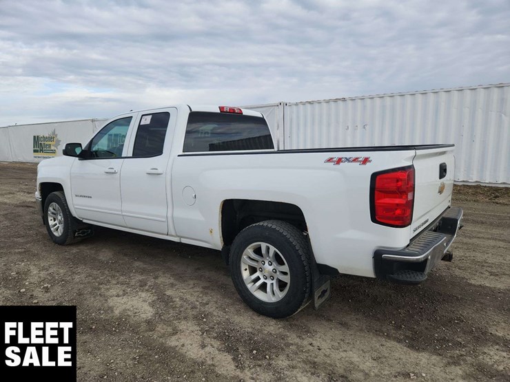 2015-chevrolet-silverado-1500-image-3