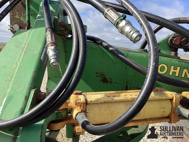 john-deere-115-image-13