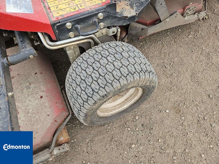 2016-toro-groundsmaster-3500d-image-18