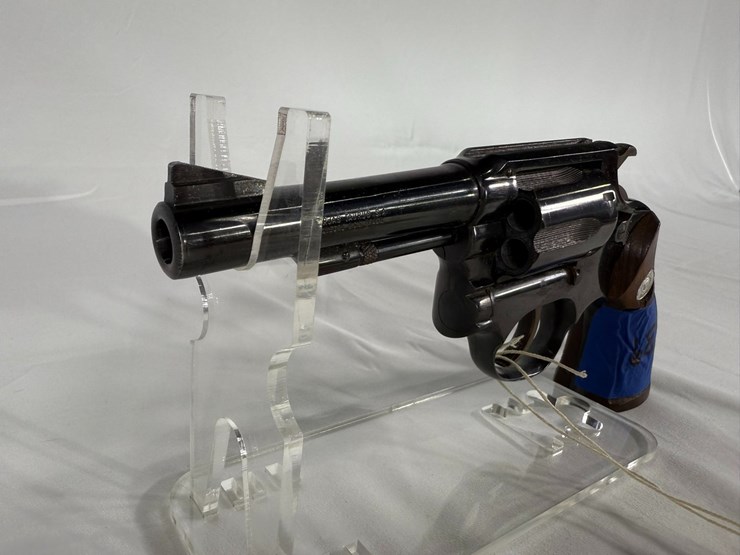 #68-•-taurus-38-special-revolver-1013008-image-2