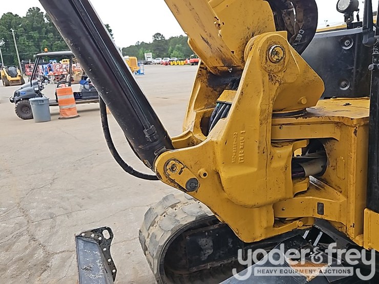 2020-caterpillar-308-image-26