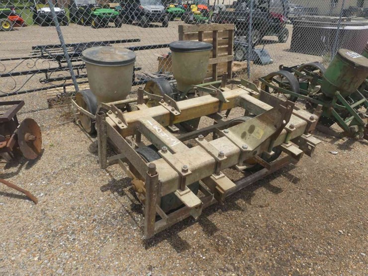 john-deere-2-image-1