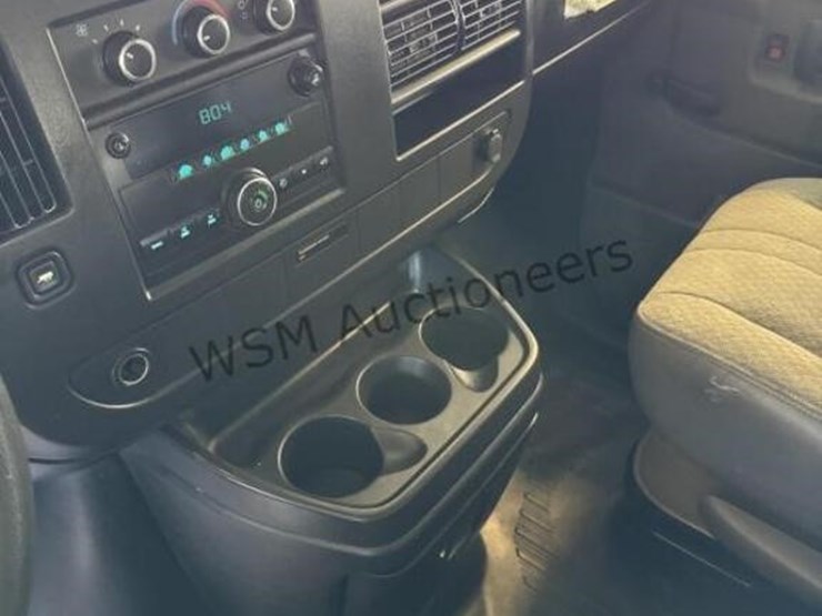 2009-chevrolet-express-1500-image-27