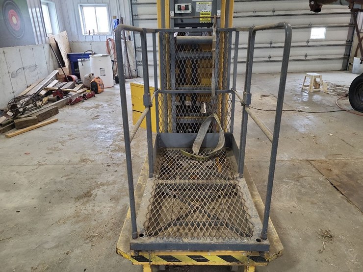bill-jax-1571-man-lift-image-20
