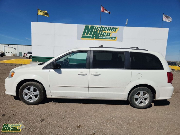 dodge-grand-caravan-image-6