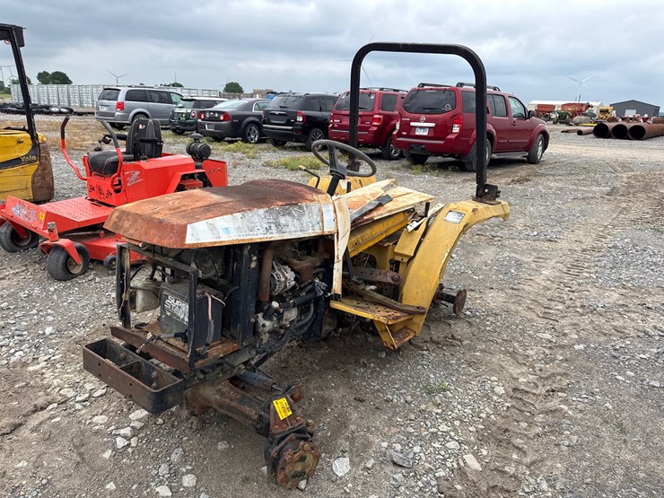 cub-cadet-7305-image-1
