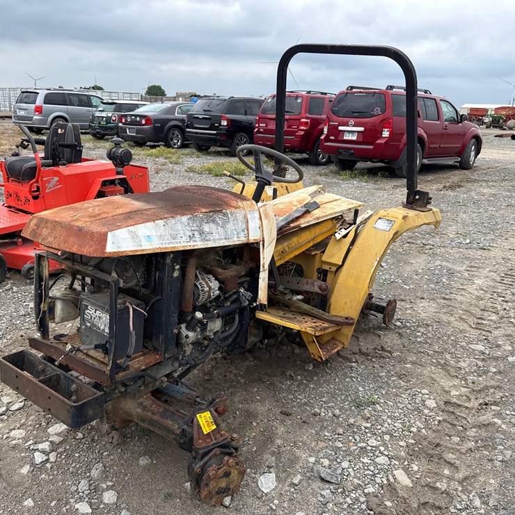 CUB CADET 7305