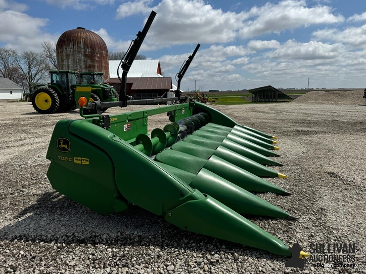 2020-john-deere-708c-image-6
