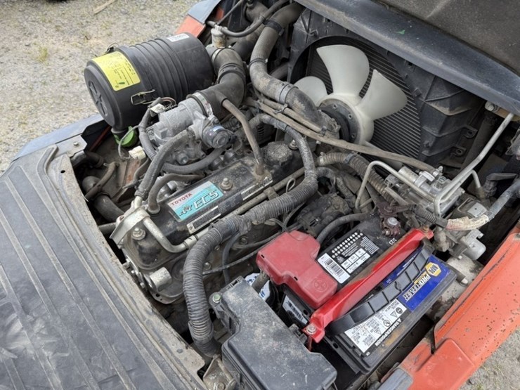 2008-toyota-8fgu30-image-14