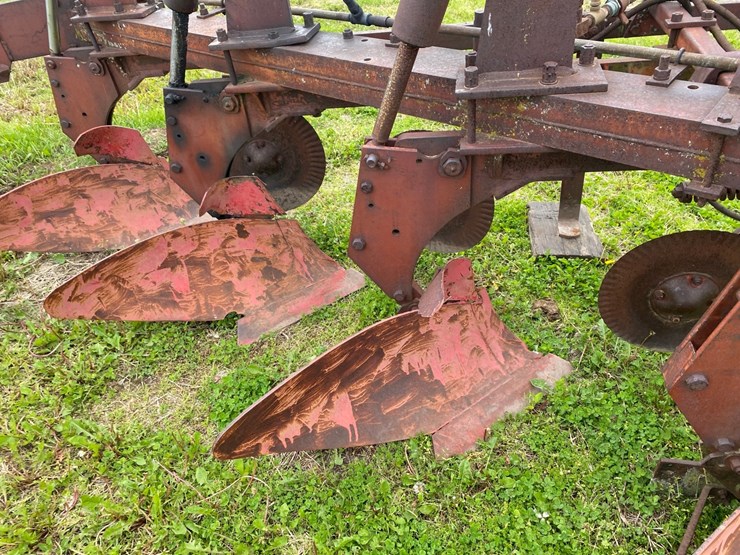 mm-4-bottom-16"-plow-image-12