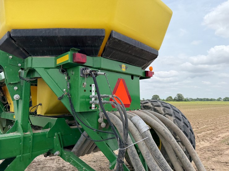 john-deere-1890-image-90