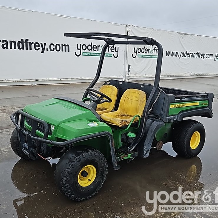 2016 JOHN DEERE GATOR