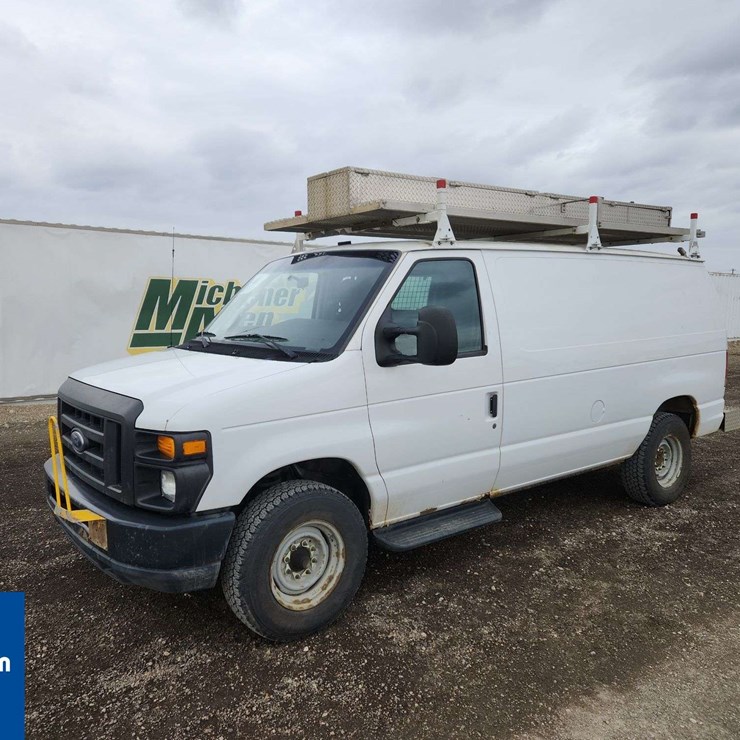 2010 FORD CARGO
