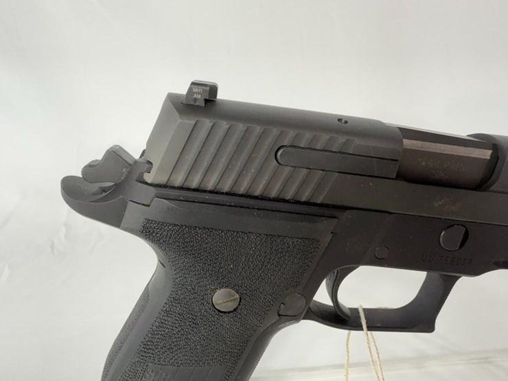 #17-•-sig-sauer-p226-9mm-pistol-uu768932-image-15