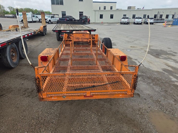 48"x10'8"-single-axle-trailer-image-12