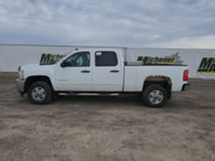 2012-chevrolet-silverado-2500hd-image-5