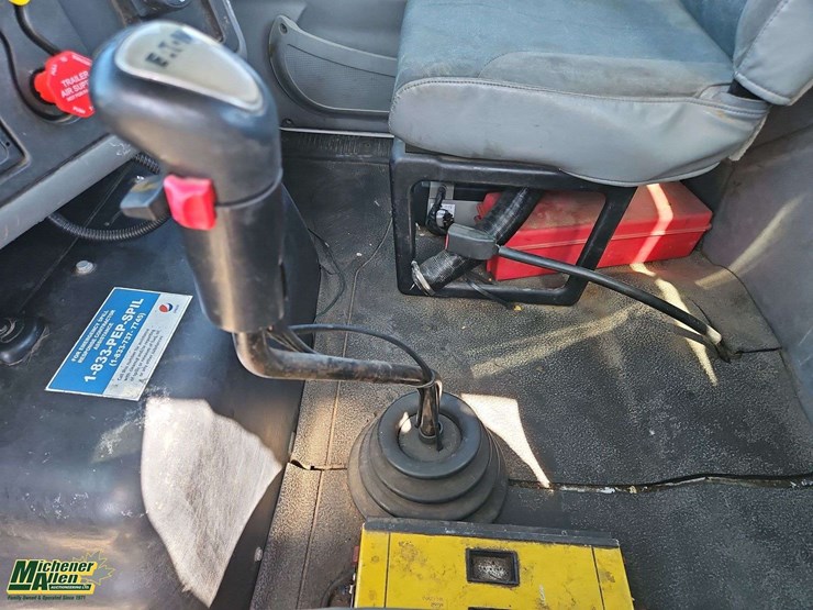 2004-international-transtar-8600-image-30
