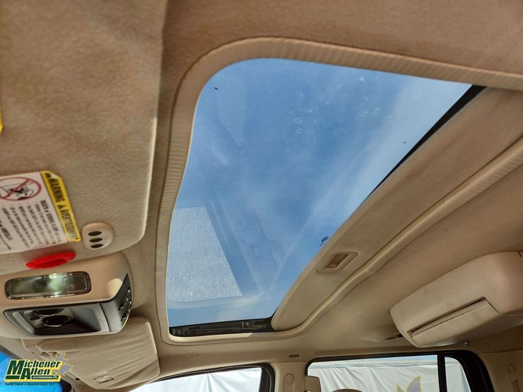 2004-ford-expedition-image-15
