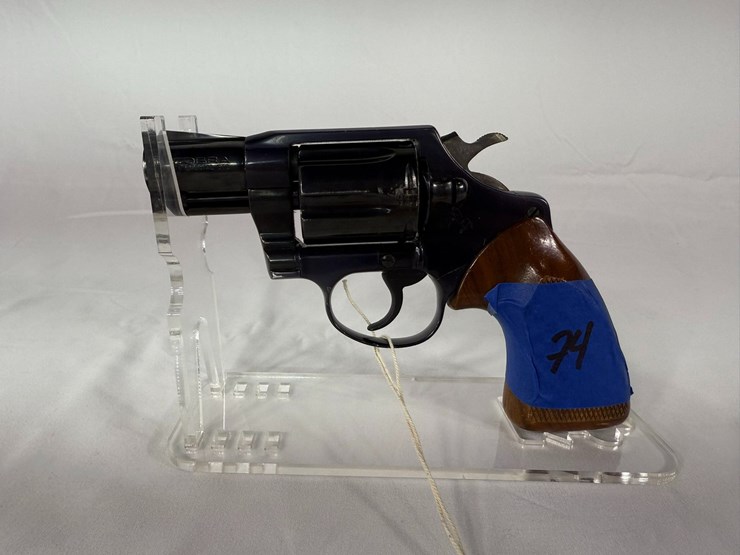 #74-•-colt-cobra-38-special-revolver-95931-image-1