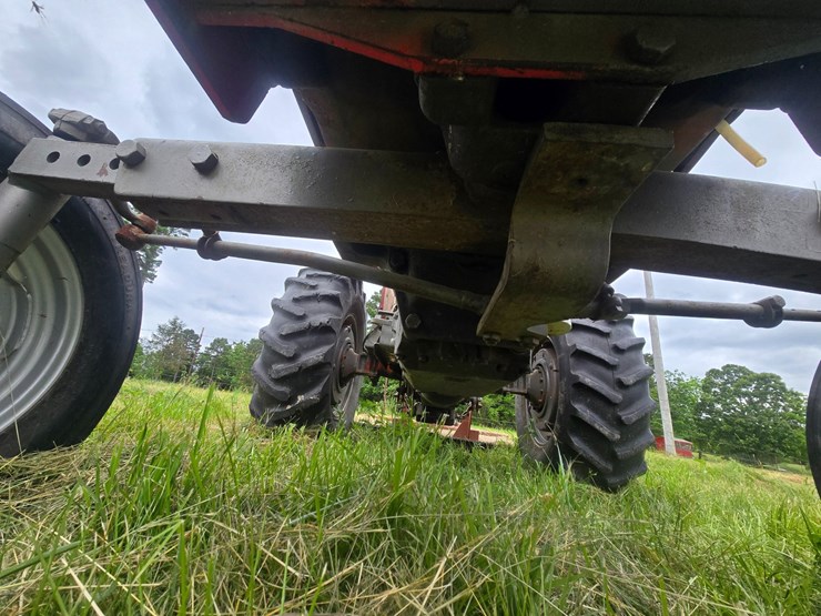 massey-ferguson-175-image-18