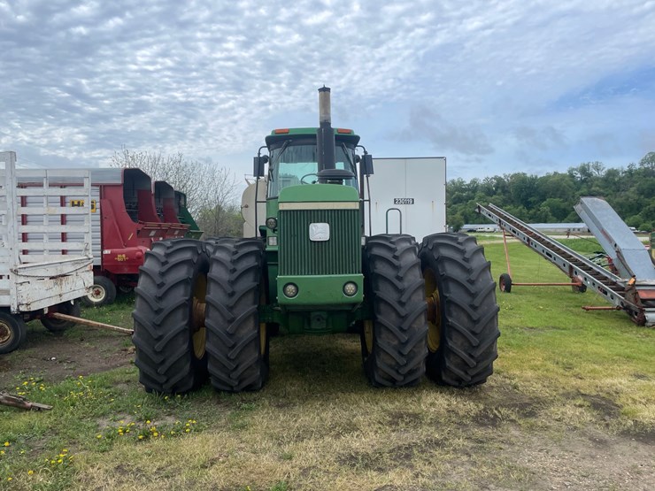 john-deere-8640-image-3
