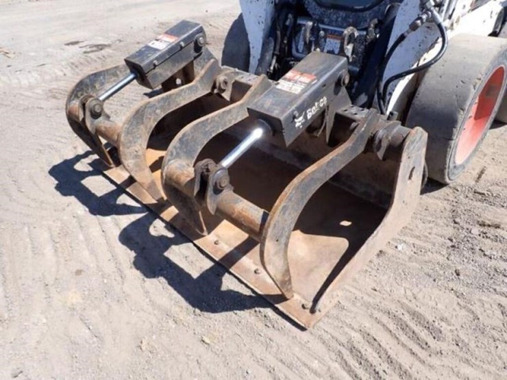 2014-bobcat-s590-image-20