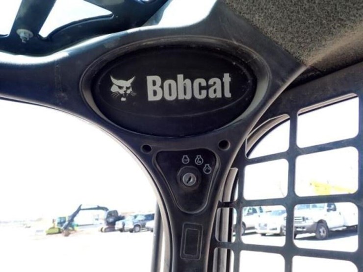 2019-bobcat-s590-image-12