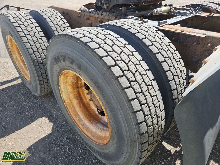 2004-international-transtar-8600-image-24