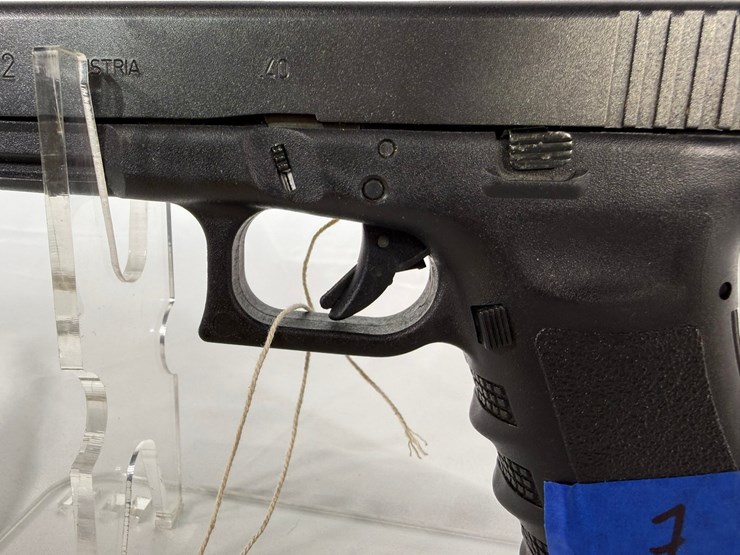 #7-•-glock-22-40-pistol-knw474-image-7