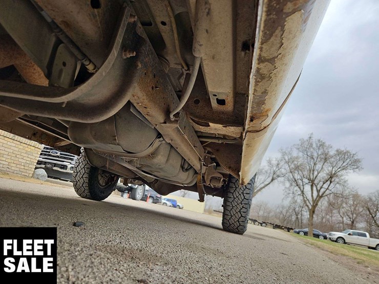 2011-ford-cargo-image-28