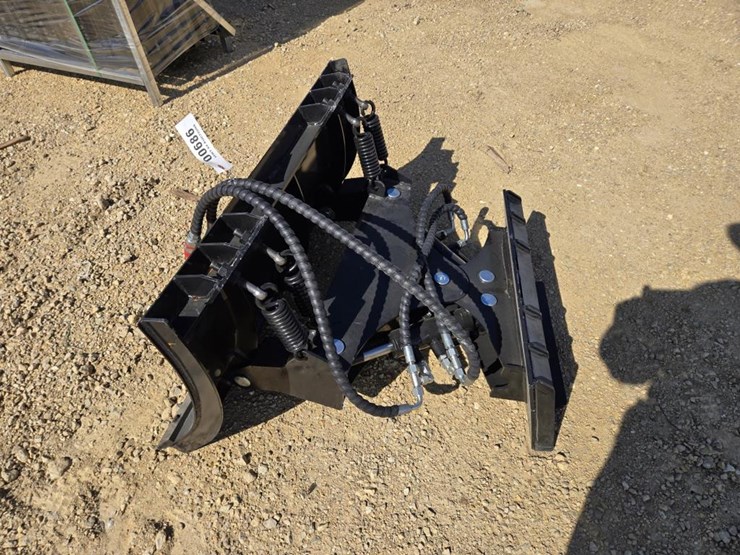 #686-•-new-sdlanch-mini-skid-steer-angle-snow-blade-image-2