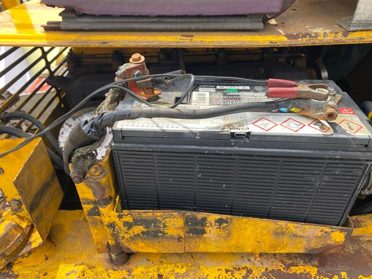 white-lp-gas-forklift.-image-31