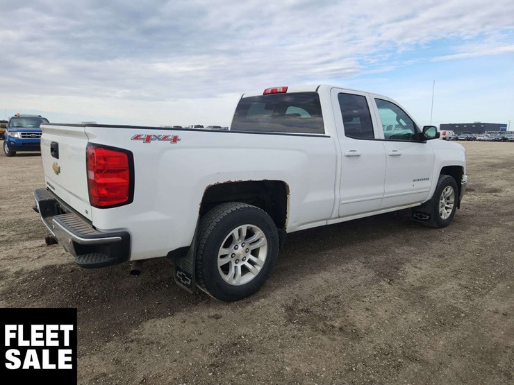 2015-chevrolet-silverado-1500-image-4