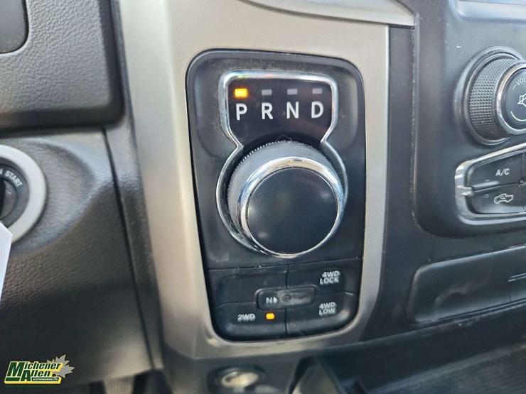 2014-dodge-1500-image-22
