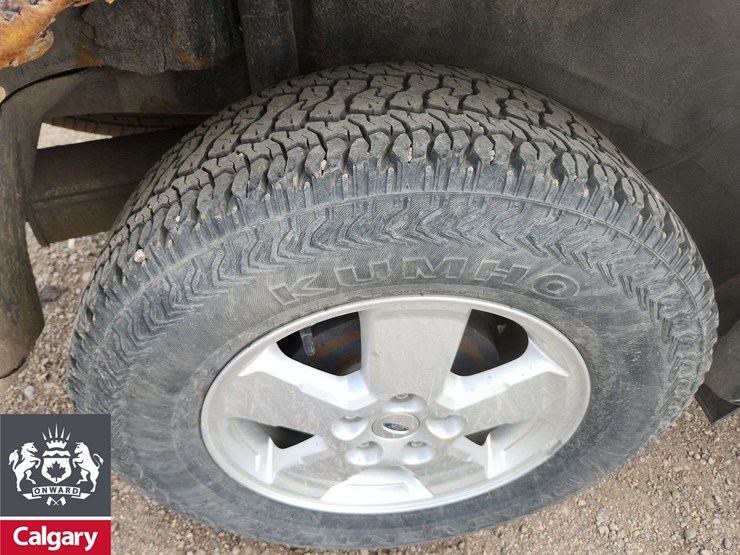 2012-ford-escape-xlt-image-12