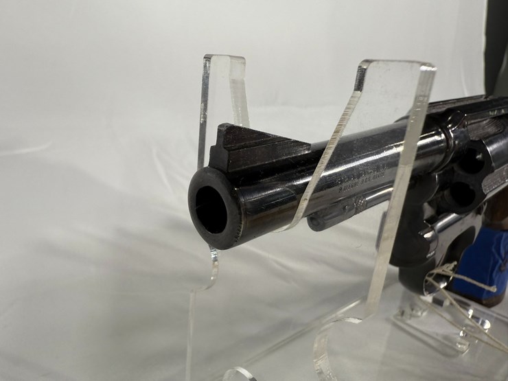 #68-•-taurus-38-special-revolver-1013008-image-3