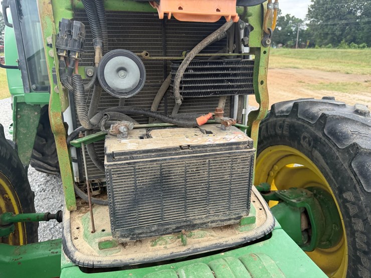 2004-john-deere-6420-image-51