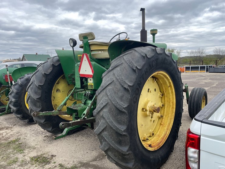 1968-john-deere-3020-image-4