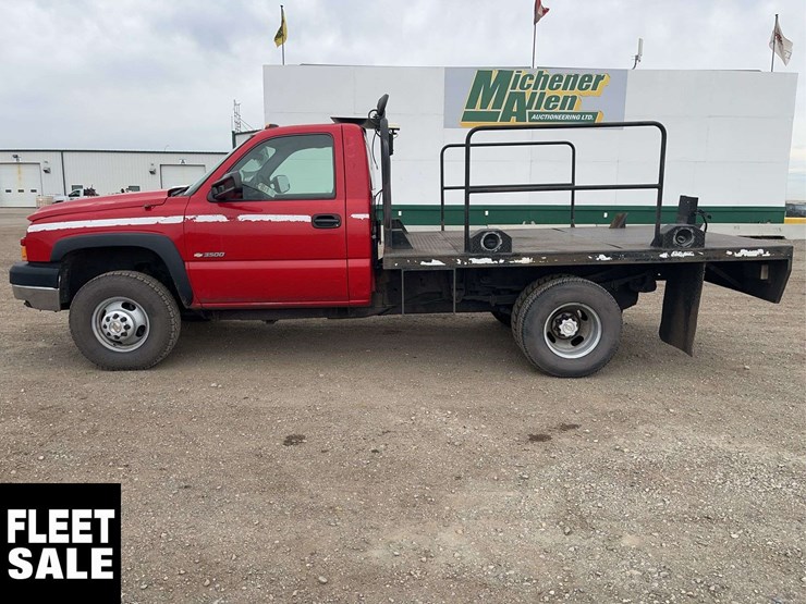 2006-chevrolet-silverado-3500-image-6