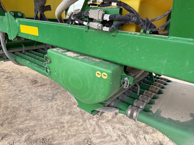 john-deere-1890-image-130